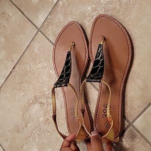 Black and gold flats